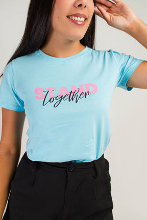 T-SHIRT AZUL BEBÊ- STAND